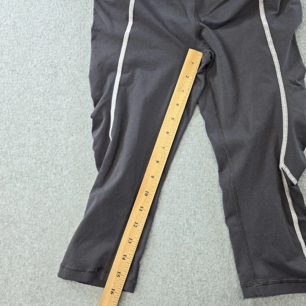 Lululemon Leggings Womens‎ 6 Black Capri Pockets Zip Pocket High Rise Yoga